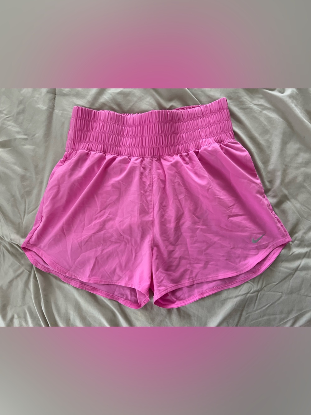 NWOT Nike Bubblegum Pink High Waisted Dri-Fit Brief Lined Shorts Large